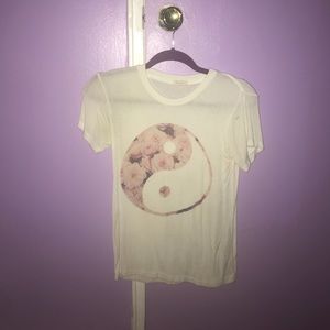 Brandy Melville T-shirt